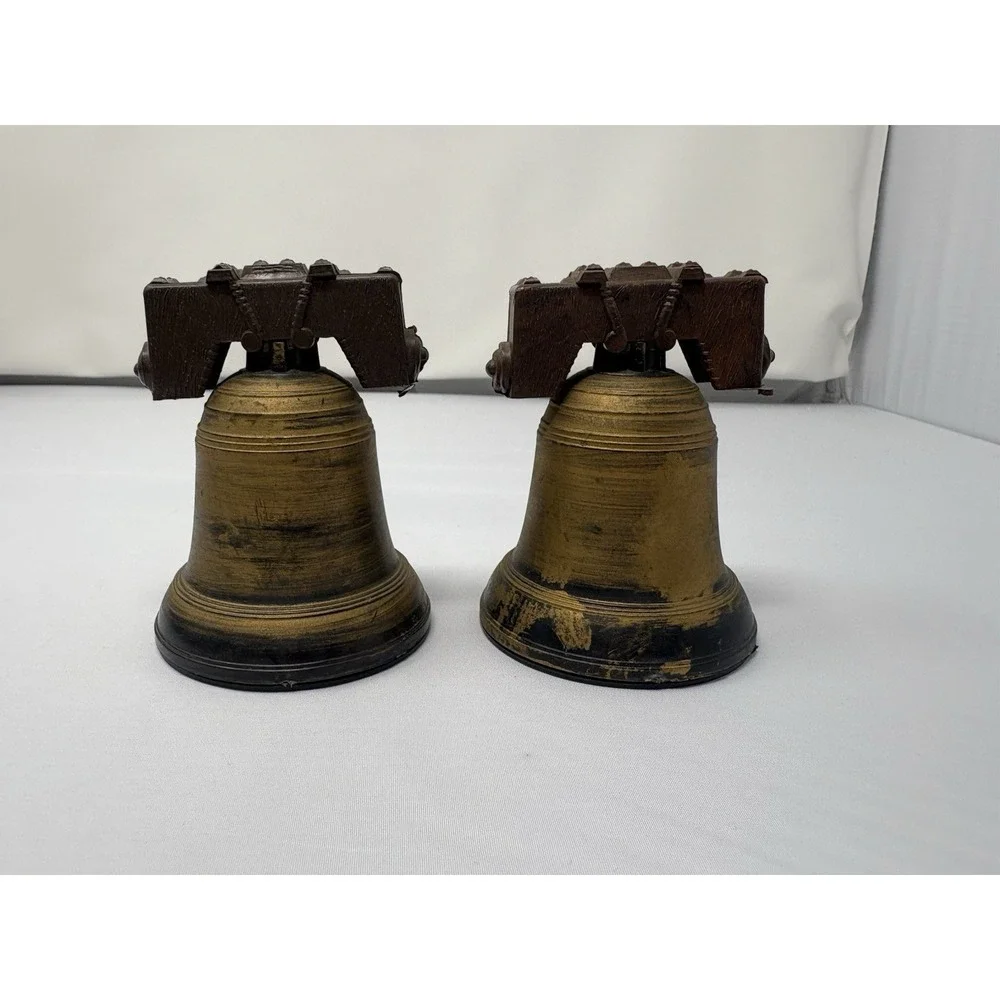 Vintage Liberty Bell Salt & Pepper Shakers 3.5